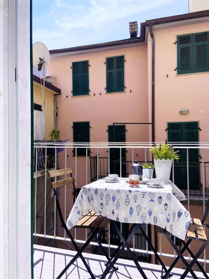 La Casa Di Lenu Apartment Riomaggiore Exterior photo